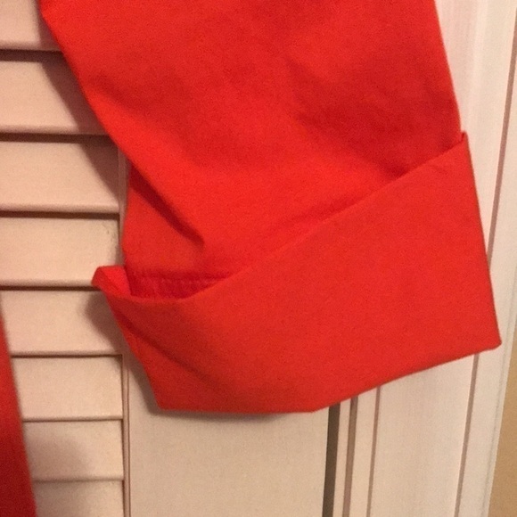 Investments Blouse in tomato Red. Size S Pin tuck detail in front Career wear - Picture 3 of 8